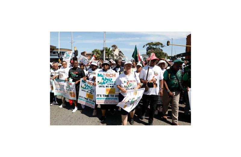 News, South African Protests, Nigerian Coronation, Traditional Leadership, Eastern Cape,East London Unrest,